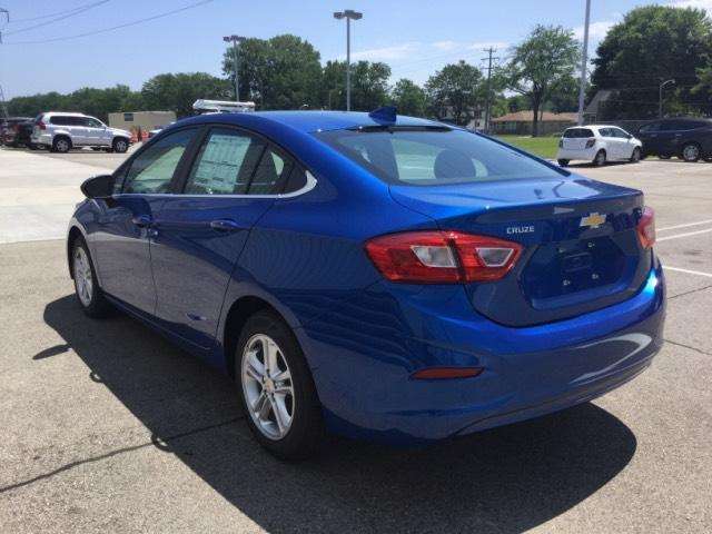 2017 Chevrolet Cruze LT Auto 4dr Sedan